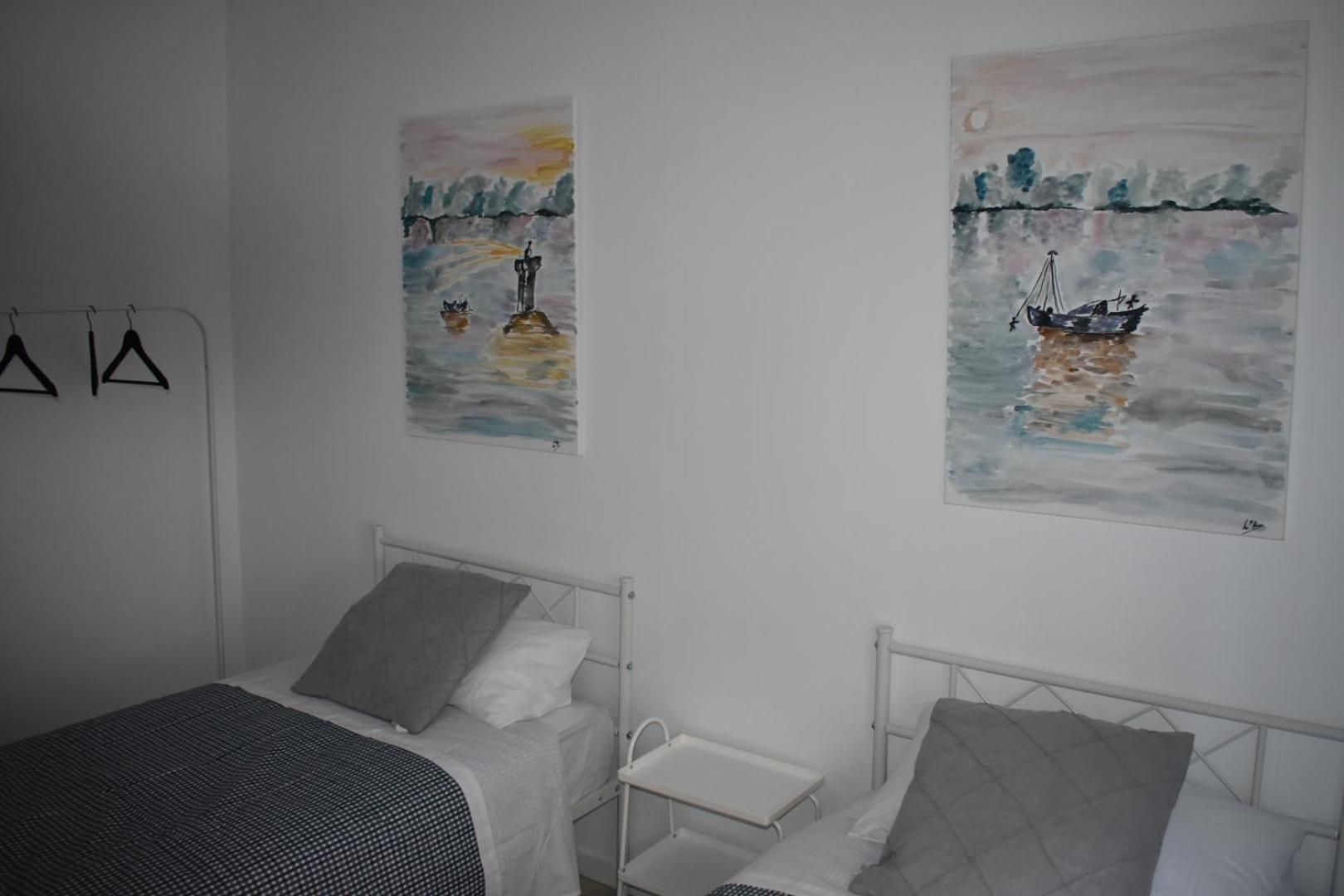 Apartamento Iberia Kordoba Bagian luar foto