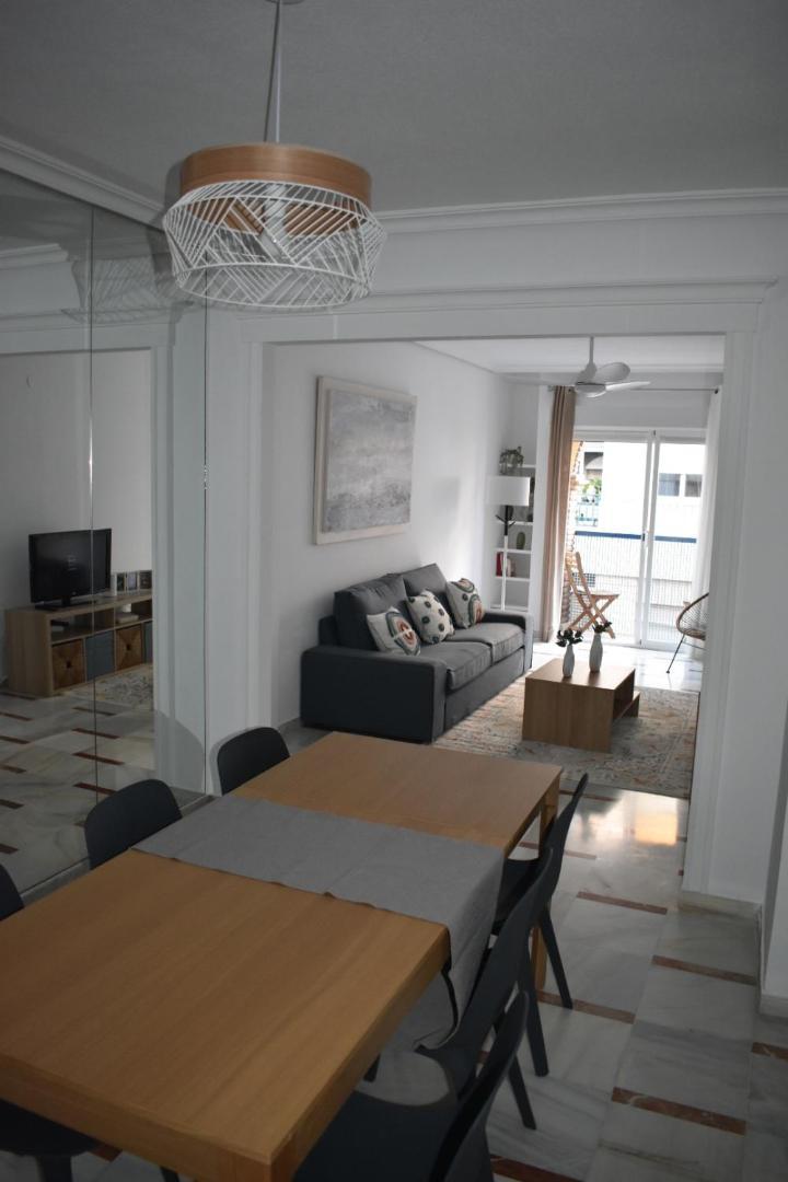 Apartamento Iberia Kordoba Bagian luar foto